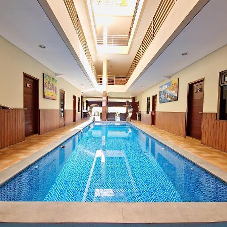Caroline Guest House Canggu Exterior foto